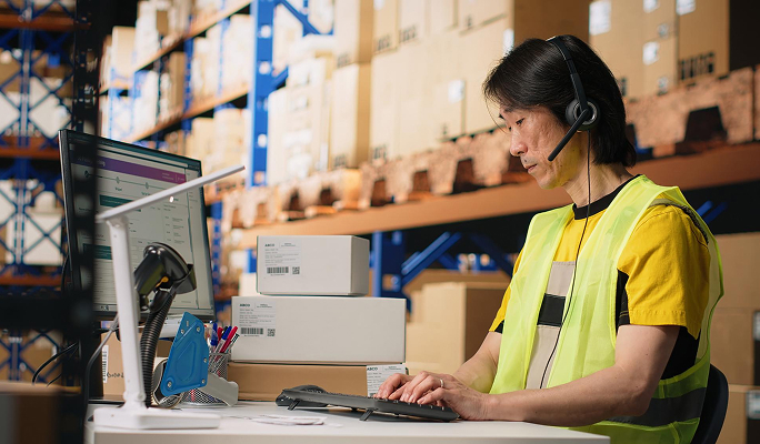 E-Commerce logistics